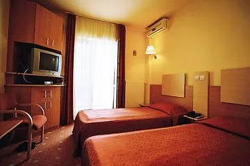 Hotel Capitolina Chic 3*