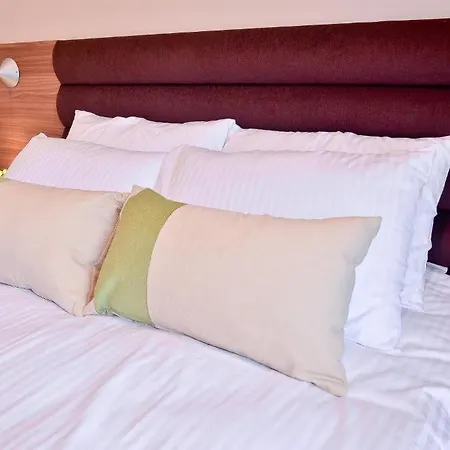 Capitolina Chic Hotel