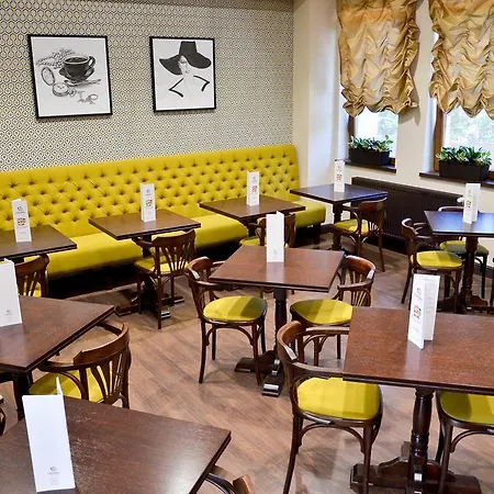 Capitolina Chic Hotel