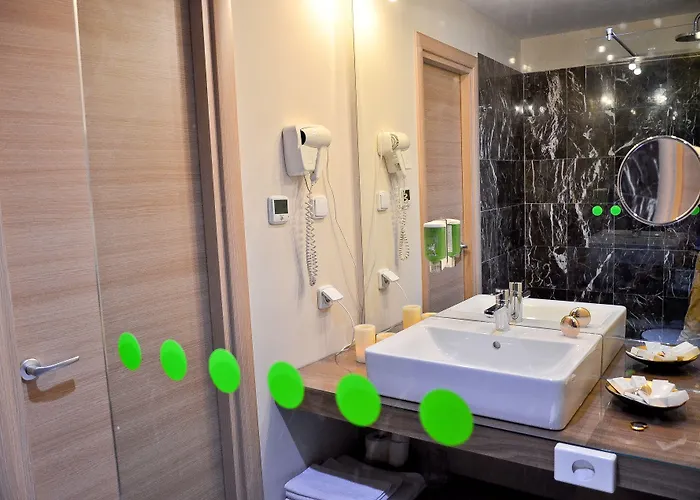 Hotel Capitolina Chic 3*