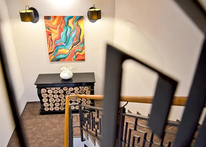 Capitolina Chic Hotel 3*